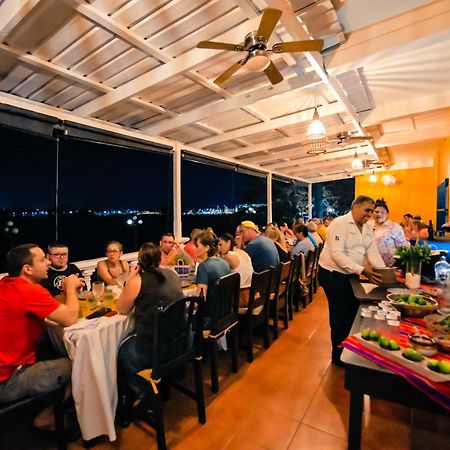 Hotel Villa Del Lago Flores Eksteriør billede